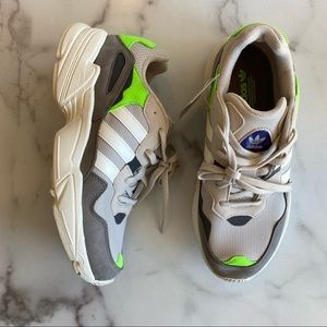 ADIDAS Originals Yung-96 Torsion Throwback 90’s Dad Sneakers